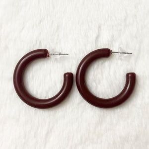 5/$15 🩷 MUST BUNDLE Women Jewelry Hoop Earrings in Deep Burgundy